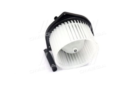 Вентилятор отопителя салона Mitsubishi Lancer X ASX Outlander II AC+/-. AVA COOLING PE8428