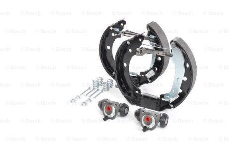 К-кт гальм.барабана (колодки, циліндр, пружини) BOSCH 0204114156