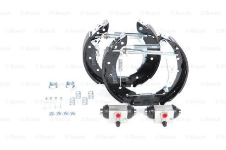 К-кт гальм.барабана (колодки, циліндр, пружини) BOSCH 0204114548