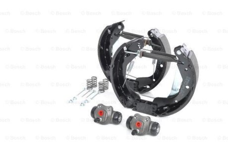 К-кт гальм.барабана (колодки, циліндр, пружини) BOSCH 0204114630