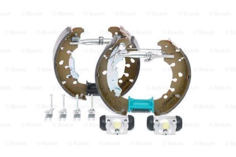 К-кт гальм.барабана (колодки, циліндр, пружини) BOSCH 0204114668