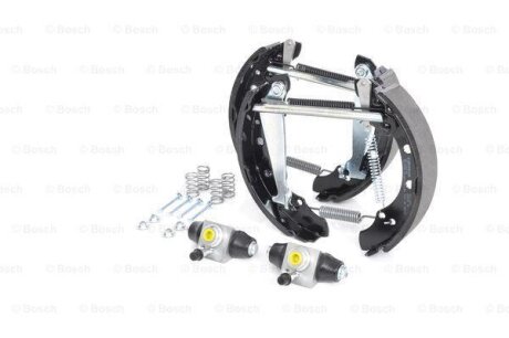 К-кт гальм.барабана (колодки, циліндр, пружини) BOSCH 0204114682