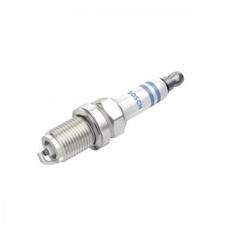 СВЕЧКА FR7DE 2 0.9 BOSCH 0 242 235 797