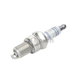 Свічка запалювання BOSCH 0242240652