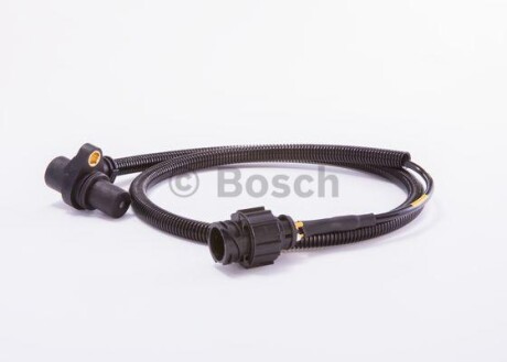 ДАТЧИК ЧИСЛА ОБОРОТІВ,ДИЗ BOSCH 0281002458