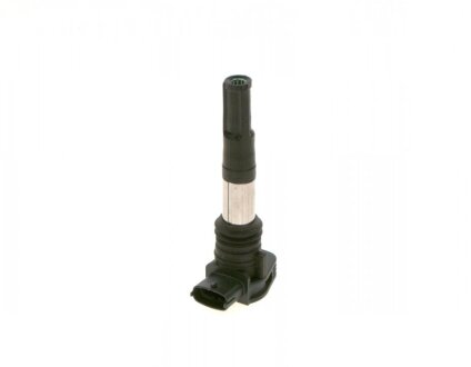 Котушка запалювання BOSCH 0986221135