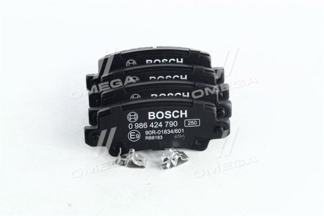 Тормозные колодки задние BOSCH 0 986 424 790