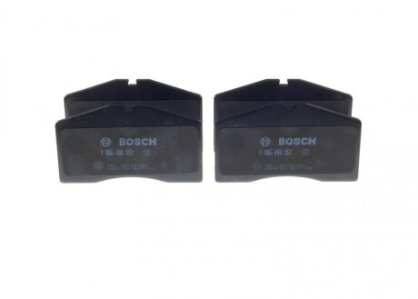 Комплект гальмівних колодок BOSCH 0986494950