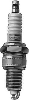 Свічка запалювання CHAMPION OE051T10