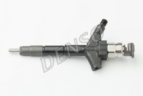 Форсунка паливна DENSO DCRI301060