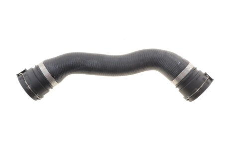 Патрубок системы охлаждения резиновый с фитингами Gates 05-3528