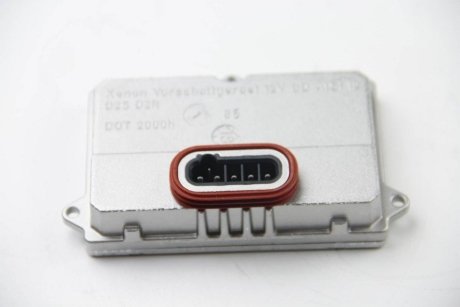 Блок разжигания, газоразрядная лампа - 12V HELLA 5DV008290004