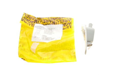 Повторитель поворота MAGNETI MARELLI 715102182000