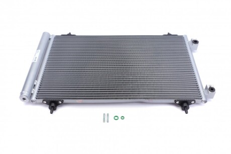 Радиатора кондиціонера MAHLE / KNECHT AC 487 000S