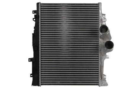Інтеркулер MAHLE / KNECHT CI269000P
