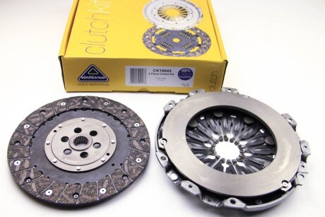 Комплект сцепления Ford Focus II/Mondeo IV/Kuga/C-Max 2.0TDCi 03- (240mm)(до маховика Sachs) National CK10042