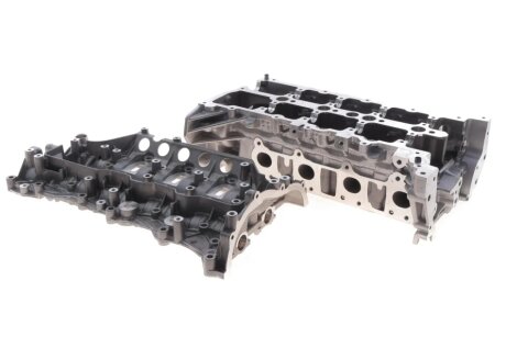Головка блоку циліндрів 2,3dci Master III 2010- RENAULT 110417248R