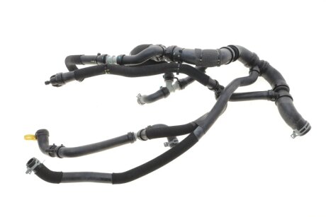 Патрубок системы охлаждения 2,3 dci Master III (10-) RENAULT 215018402R