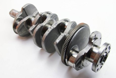 Коленвал m9r RENAULT 8200385222