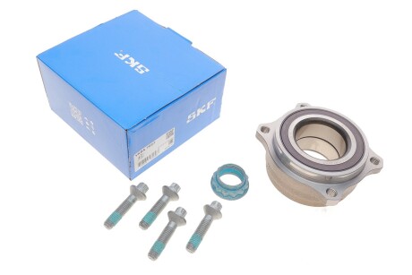 Подшипник ступицы комплект SKF VKBA 7067