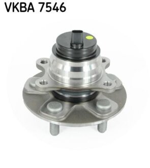 Комплект підшипника колеса SKF VKBA7546