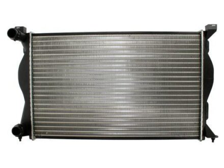 Радіатор двигуна THERMOTEC D7A027TT
