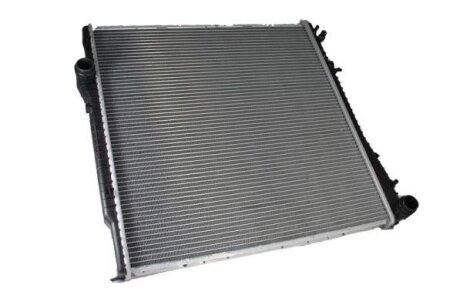 Радіатор двигуна THERMOTEC D7B007TT