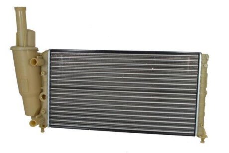 Радіатор двигуна THERMOTEC D7F005TT