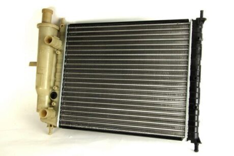 Радіатор двигуна THERMOTEC D7F014TT