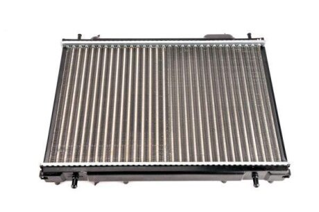 Радіатор двигуна THERMOTEC D7F035TT