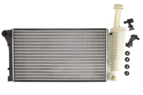Радіатор двигуна THERMOTEC D7F049TT