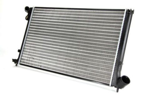 Радіатор двигуна THERMOTEC D7P052TT