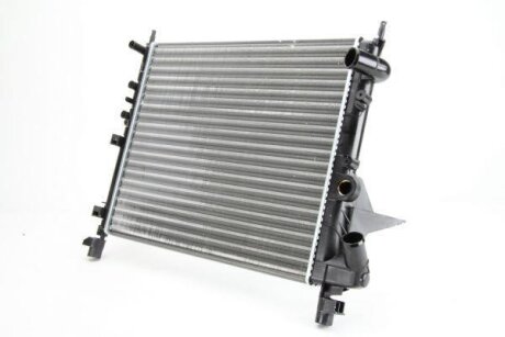Радіатор двигуна THERMOTEC D7R033TT