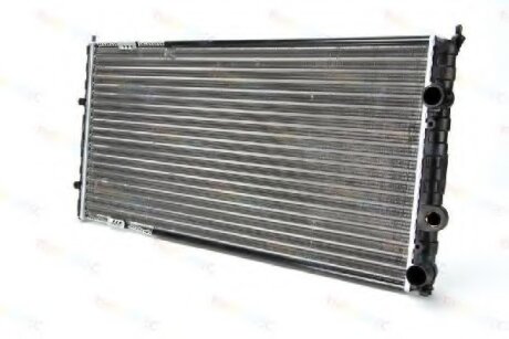 Радіатор двигуна THERMOTEC D7W047TT