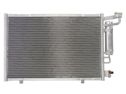Радіатор кондиціонера THERMOTEC KTT110422