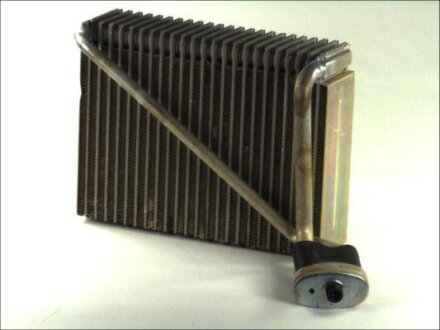 Випаровувач кондиціонера THERMOTEC KTT150000