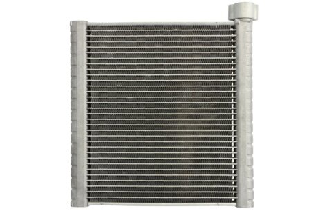 Випаровувач кондиціонера THERMOTEC KTT150052