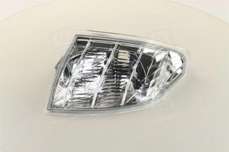 Покажчик повороту передній правий Nissan Xtrail (01-) (18-A653-01-2B) TYC 18A653012B