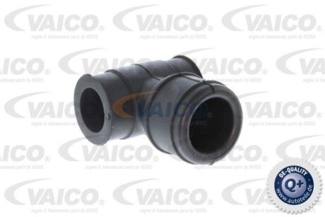 Шланг вентиляції картера VAICO V102523