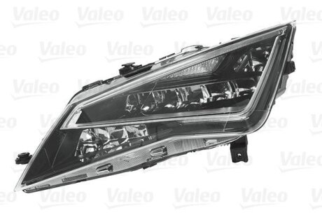 Фара автомобільна Valeo 045104