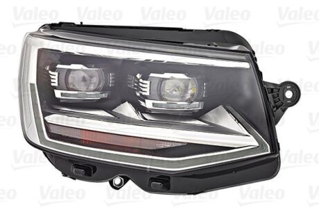 Фара автомобільна Valeo 046717