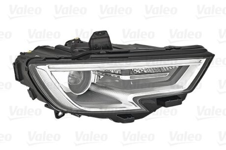 Фара автомобільна Valeo 046821