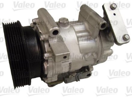 Компресор кондиціонера Valeo 813632