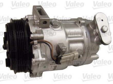 Компресор кондиціонера Valeo 813685