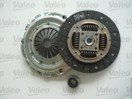 Комплект зчеплення для жорсткого маховика Valeo 828392 (фото 1)