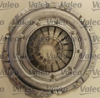 К-кт зчеплення+підшипник Valeo 834025