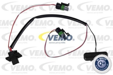 Кнопка відкриття кришки багажника VEMO V40850004